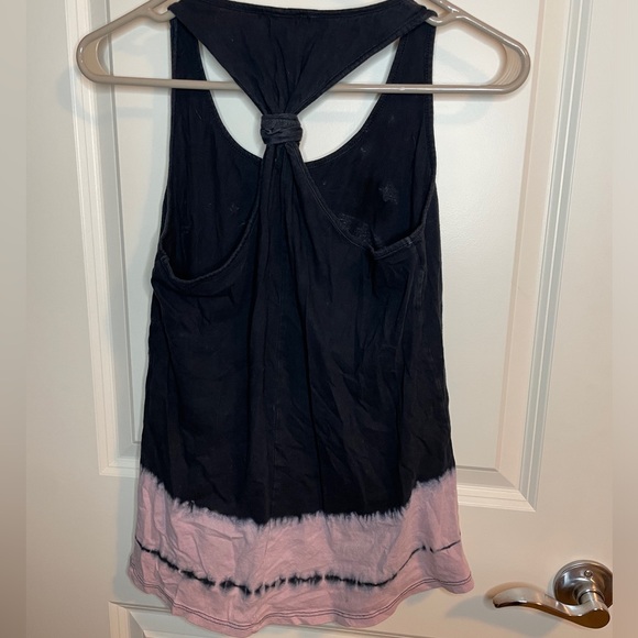 Moon and stars tank with adjustable back - Picture 2 of 2